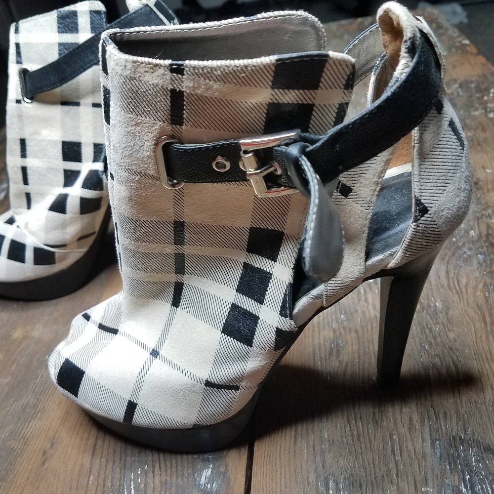 Plaid Open Toe stiletto bootie - Picture 2 of 7